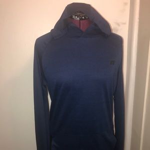 Men’s small hoodie jogger shirt